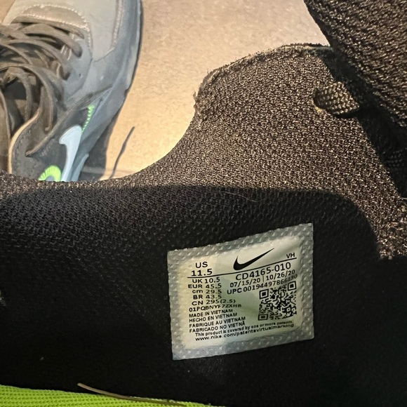 Nike Air Max Excee Exy Blackened Green Neon - Picture 1 of 4